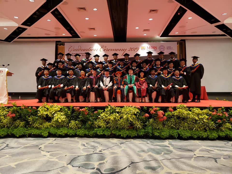 MDIS Leeds Beckett Graduation Ceremony - Group photo